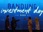 wakil-wali-kota-bandung-yana-mulyana-kedua-kanan-membuka-bandung-investment-day-2020.jpg