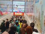 warga-berbondong-bondong-mendatangi-mall-festival-citilink-di-jalan-peta.jpg