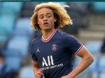 xavi-simons-mantan-anak-didik-la-masia-yang-bermain-untuk-psg.jpg