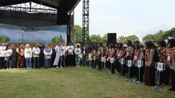 Askrindo mengambil peran dalam mendukung literasi, membangun karakter peduli lingkungan, serta menghadirkan ruang belajar yang relevan dengan tantangan perkotaan. 
