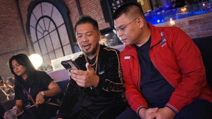 Legenda tinju Indonesia Chris John menjadi magnet tersendiri yang mengukuhkan First Fight sebagai salah satu event combat show yang semakin diperhitungkan di Tanah Air.