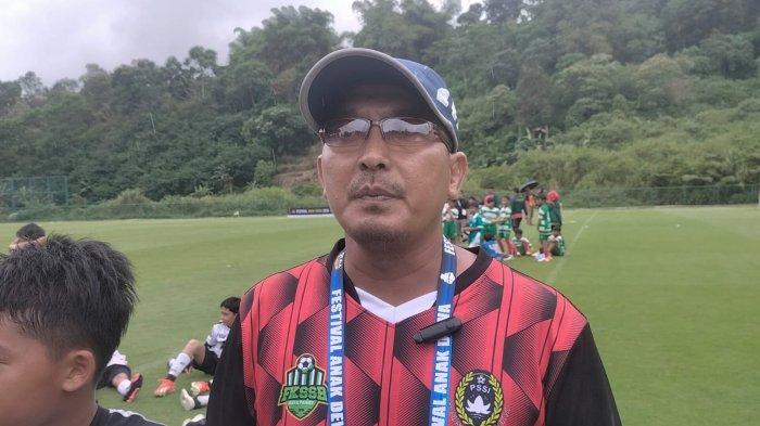 Pelatih FKSSB Bekasi U-10, Hendra Gunawan