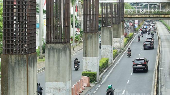 Jalan Rasuna Said kawasan Kuningan Jakarta,  