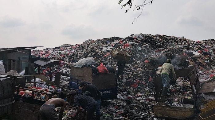 Sampah di TPS Liar Bintara Bekasi Kerap Dibakar Ancam Kesehatan Warga: Bau hingga Bikin Sesak Nafas