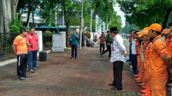 Tanggapi Aduan Netizen, Kursi Kusam di Trotoar di Jakarta Pusat Bakal Dicat Ulang