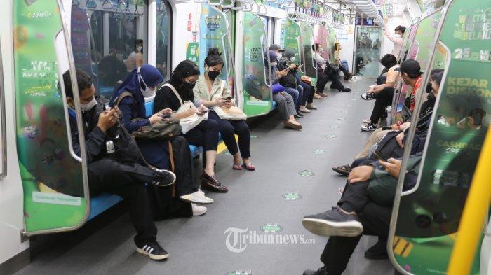 MRT Jakarta Izinkan Penumpang Buka Puasa di Kereta, Tapi Cuma Air Putih dan Kurma
