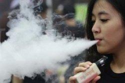 Tolak Raperda KTR, Larangan Rokok Total di Tempat Hiburan Dianggap Bisa Picu Badai PHK di Jakarta