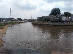 Warga Kampung Pulo: Sudah Nggak Banjir Lagi, Paling Cuma Becek Kalau Hujan