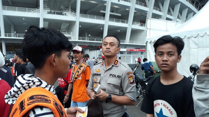 Ini Ciri Tiket Palsu Pertandingan Persija Melawan Tampines Rovers