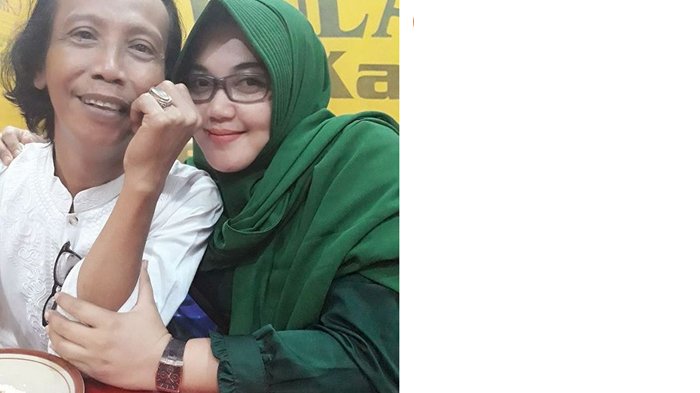 Intip Mewahnya Rumah Mandra Si Doel Anak Sekolahan, Ada Kolam Ikan dan Makam Keluarga di Halamannya