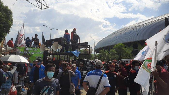 Pemkab & Pemkot Bekasi Kompak, Bola Panas UMK 2022 Kini di Tangan Kang Emil