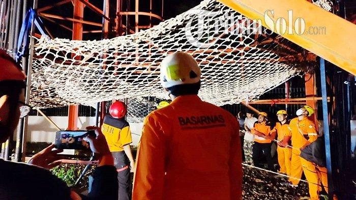 Tak Terima Diputus Cinta, Pemuda Ini Malah Naik Tower Berjam-jam, Kondisinya Kedinginan
