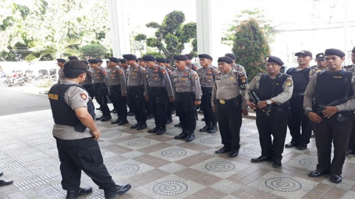 Pihak Kepolisian Perketat Pengamanan Jelang Sidang Tuntutan Aman Abdurrachman di PN Jaksel