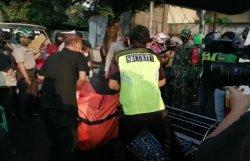 Tertimpa Pohon Tumbang di Pos Pengumben, Pengemudi Ojol Tewas