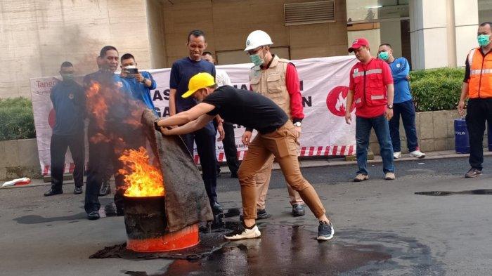Tangcity Gelar Simulasi Kebakaran, Bagaimana Kesigapannya?