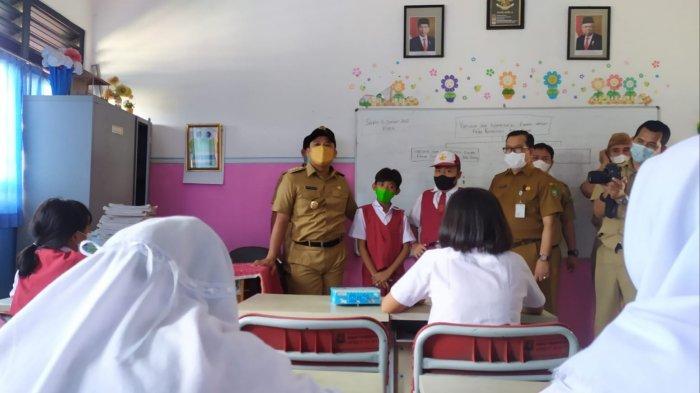 Kasus Covid-19 Naik, Kapasitas PTM di Kota Tangerang Kembali 50 Persen