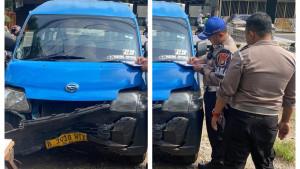 Angkot-tabrak-mobil-dan-motor-di-Bojongsari-Sawangan-Kota-Depok-Dok-Istimewa-2.jpg