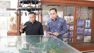 BKSAP-DPR-RI-melakukan-kunjungan-kerja-ke-Monumen-Reog-dan-Museum-Peradaban-2.jpg