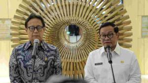 Bang-Pram-sama-pak-budi.jpg
