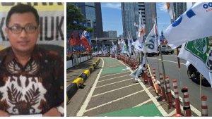 Benny-Sabdo-dan-foto-bendera-partai-di-stick-cone-jalur-sepeda.jpg