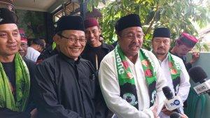 Calon-Wakil-Gubernur-Jakarta-Rano-Karno-saat-mendatangi-rumah-Ketua-Umum-FBR-Lutfi-Hakim.jpg