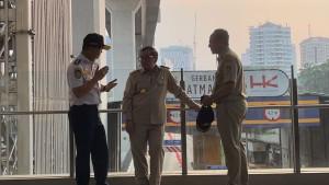 Caption-Gubernur-DKI-Jakarta-Pramono-Anung-tengah-ber.jpg