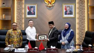 DPRD-DKI-KUNJUNGAN-DARI-TIONGKOK.jpg