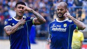 Dua-penyerang-Persib-Bandung-Ciro-Alves-dan-David-da-Silva-berhasil-mencetak-gol.jpg