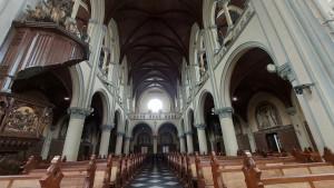 Foto-Gereja-Katedral-Jakarta.jpg