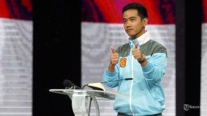 Gibran-Rakabuming-Raka-saat-mengikuti-debat-ketiga-Pilpres-2024.jpg