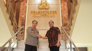 Ilham-Djaya-melakukan-kunjungan-kerja-ke-Polrestabes.jpg