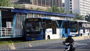 Ilustrasi-halte-Transjakarta-111.jpg