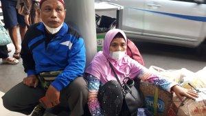 Imam-Kadir-dan-istrinya-pasutri-ini-rutin-tiap-tahunnya-ikut-mudik-gratis.jpg