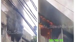 KEBAKARAN-Kebakaran-melanda-sebuah-ruko.jpg