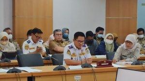 Kadishub-DKI-Jakarta-Syafrin-Liputo-saat-rapat-kerja-di-Komisi-B-DPRD-DKI-Jakarta.jpg