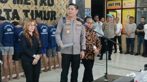 Kapolres-Metro-Jakarta-Timur-Kombes-Alfian-Nurrizal-saat-memberikan-keterangan.jpg