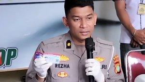 Kasi-SIM-Satpas-Daan-Mogot-Kompol-Rezha-Rahanda.jpg