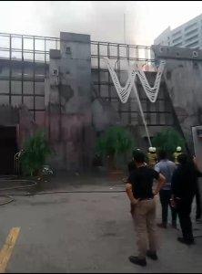 Kebakaran-melanda-gudang-tempat-hiburan-malam-W-Super-Club-Tebet.jpg