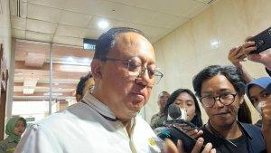 Kepala-Disnakertransgi-DKI-Hari-Nugroho-saat-ditemui-di-Balai-Kota-Jakarta.jpg