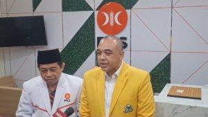 Ketua-DPD-Golkar-DKI-Jakarta-Ahmed-Zaki-Iskandar-bersama-Ketua-DPW-PKS-DKI-Jakarta-Khoirudin.jpg