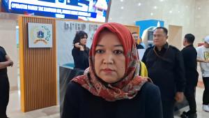 Ketua-Komisi-D-DPRD-DKI-Jakarta-Yuke-Yurike-jilbab.jpg