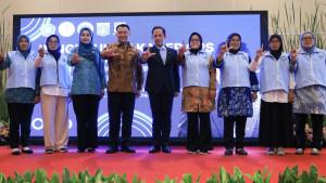 PKK-PILAH-SAMPAH-Pengukuhan-ibu-ibu-PKK-di-Jakarta-Utara-sebagai-kader-Gerakan-Pilah-Sampah.jpg