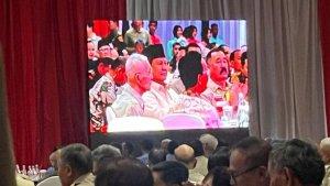 PRABOWO-HADIRI-ACARA-PURNAWIRAWAN-TNI-AD.jpg