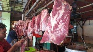 Pedagang-daging-sapi-di-Pasar-Baru-Bekasi-Jalan-Ir-H-Juanda-Bekasi-Timur.jpg