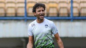 Pelatih-Luis-Milla-memimpin-jalannya-latihan-skuat-Persib-Bandung.jpg