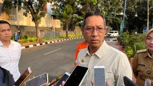 Pj-Gubernur-DKI-Heru-Budi-Hartono-menanggapi-buruknya-kualitas-udara-di-Jakarta.jpg