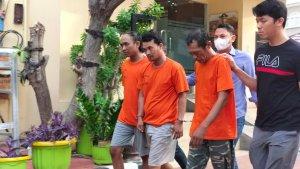 Polsek-Tanjung-Duren-menangkap-tiga-begal-curi-handphone-milik-driver-taksi-online.jpg
