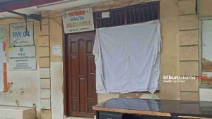 Pos-RW-Dirusak-Kaca-di-Pos-RW-04-Jatipulo-Palmerah-Jakarta-Barat-dirusak-saat.jpg