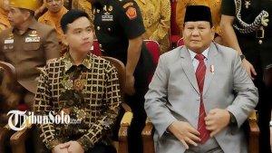 Prabowo-Subianto-dan-Gibran-Rakabuming-Raka-di-UNS-Solo-Kamis-1082023.jpg