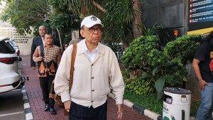 Rektor-Universitas-Pancasila-nonaktif-Edie-Toet-Hendratno-m.jpg